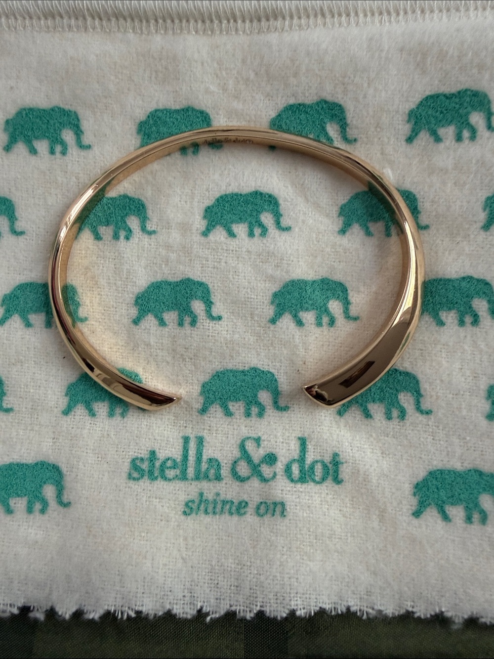 Stella & Dot Gold Open Cuff Bracelet